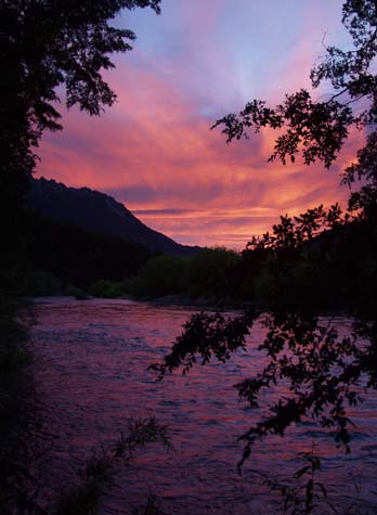 Sunrise on the Rio Manso