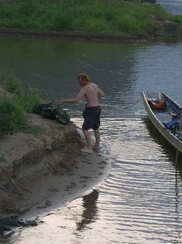 Nightly unloading of the boat