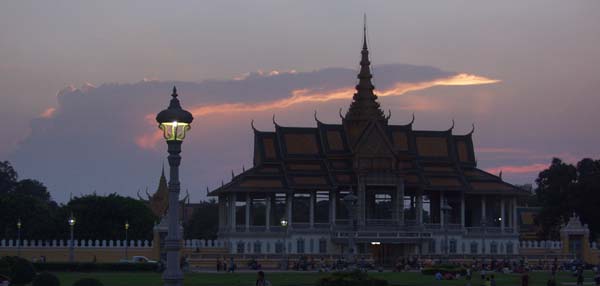 Strange cloud over Phnom Penh