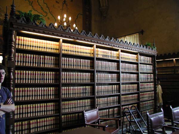Law library in courthouse