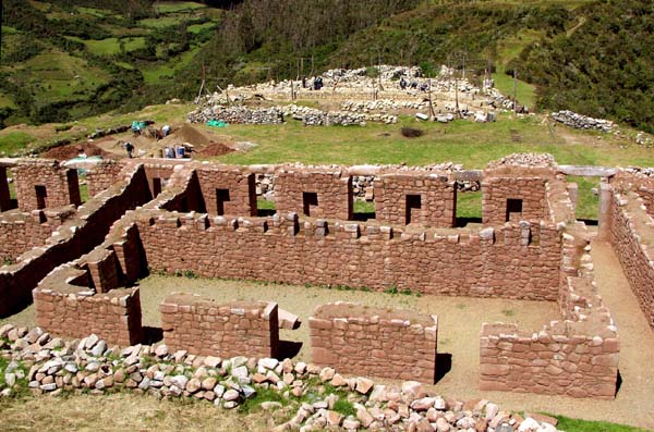 Reconstucting Puchacuti Inca's Vitcos Reconstucting Puchacuti Inca's Vitcos