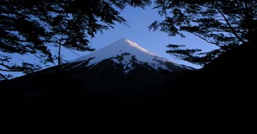 Volcan Osorno from the commercial Refugio Picada